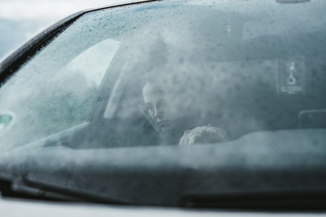 Guaranteed Auto Glass Repair: Protect Your Investment