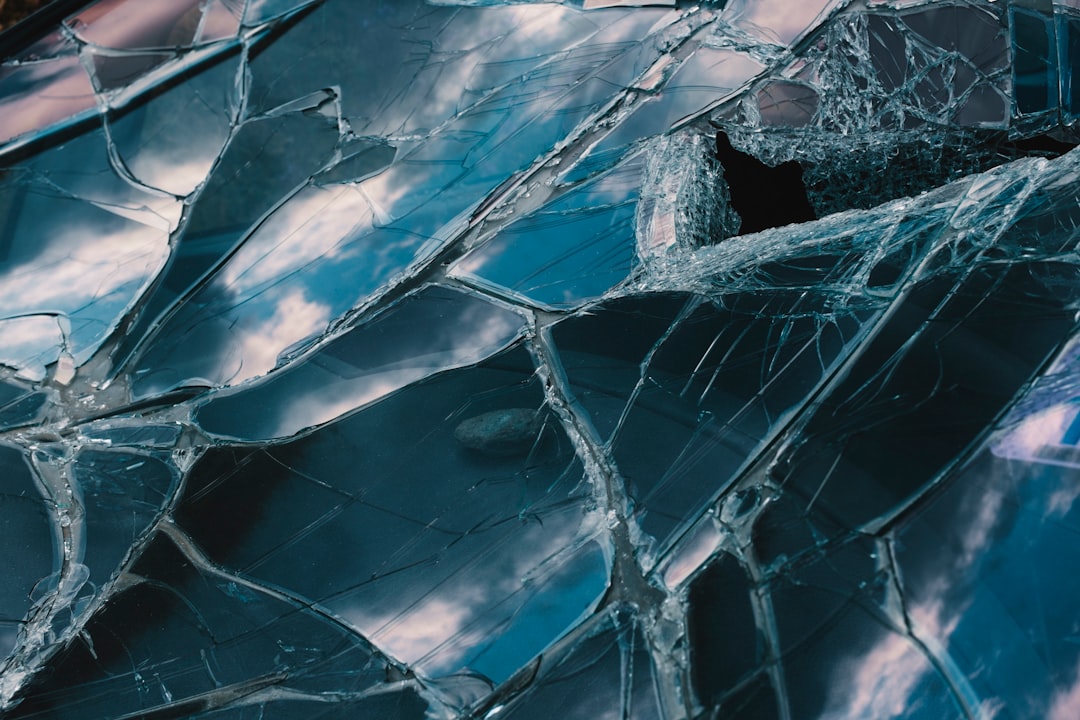 Fast Windshield Repair: Quick Fixes for Cracks and Chips