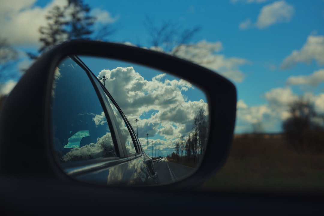 Photo Car Window Differences