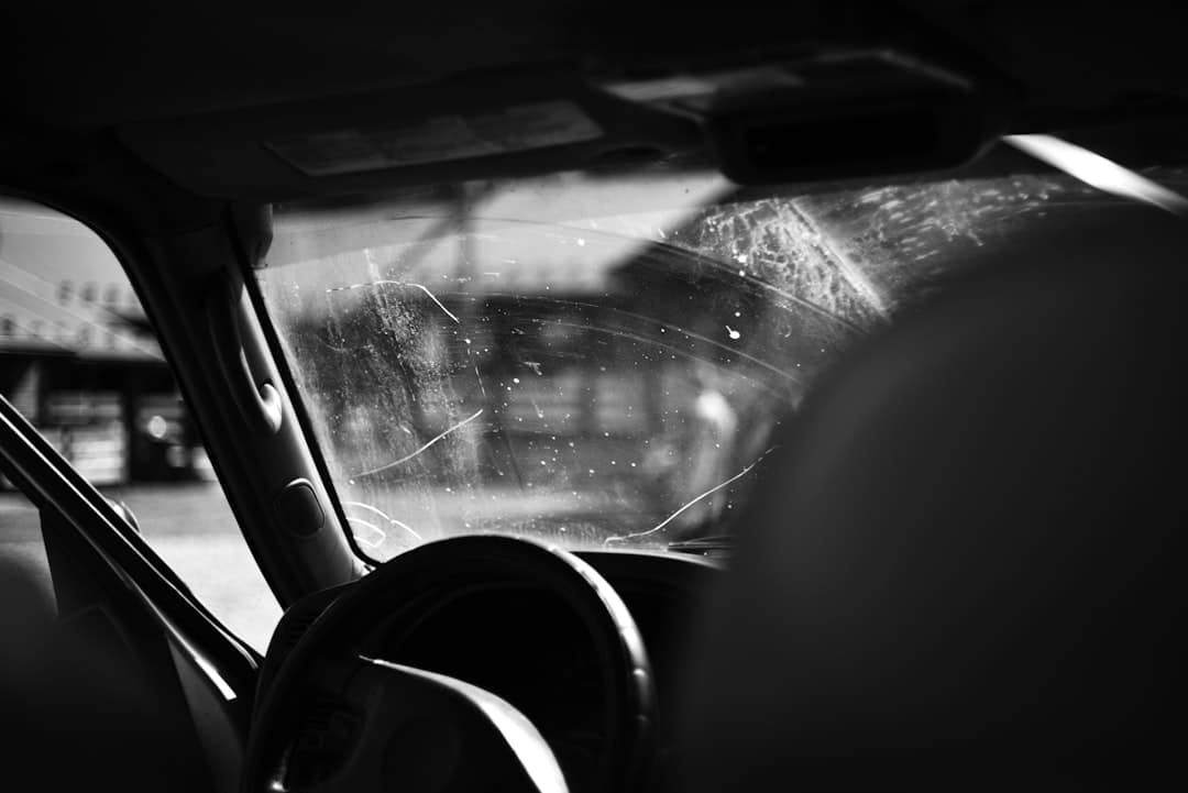Photo cracked windshield