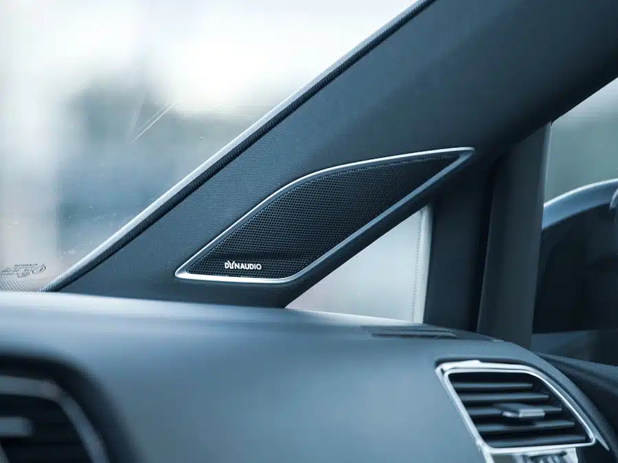 Photo windshield chip