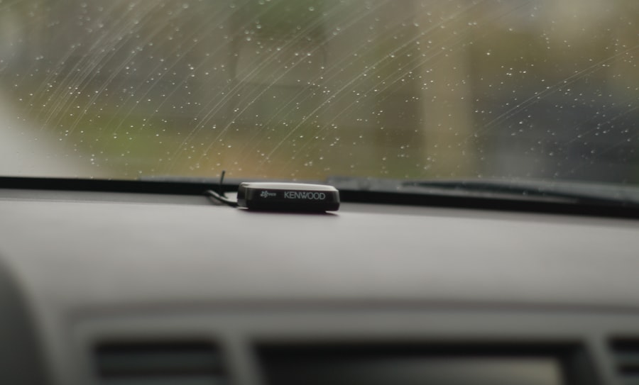 Photo windscreen chip fix