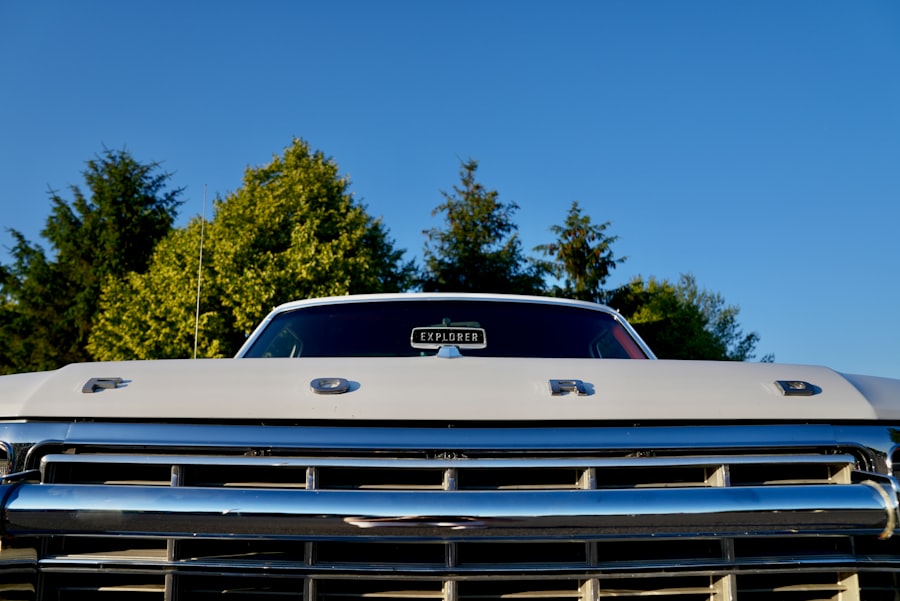 Photo Ford F150 windshield replacement