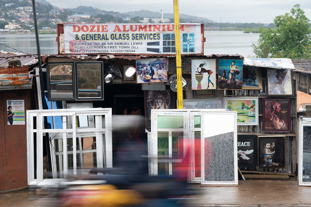 Photo Dealership Glass Warranty Referral Program
