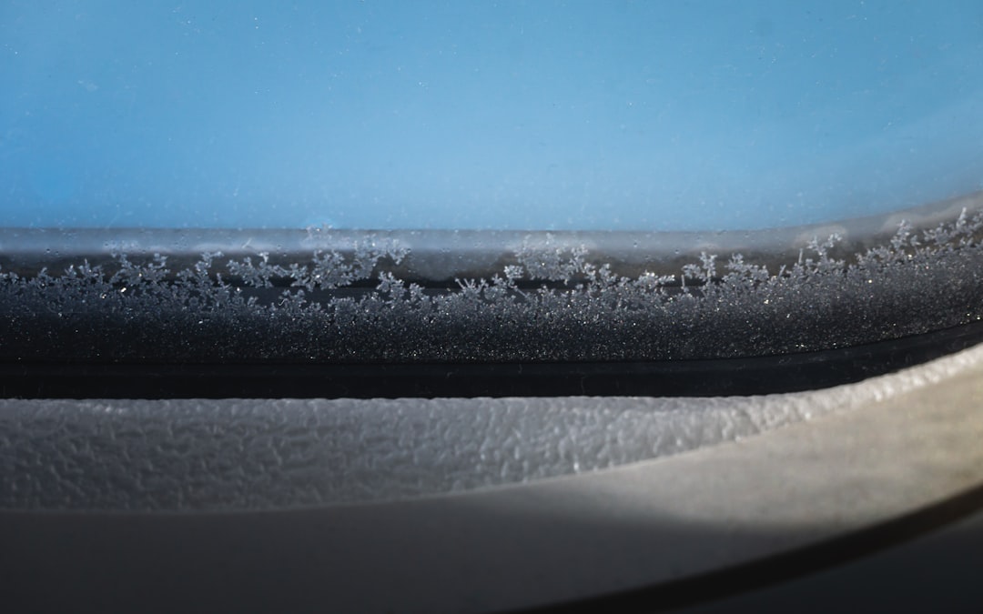 Photo windshield crack