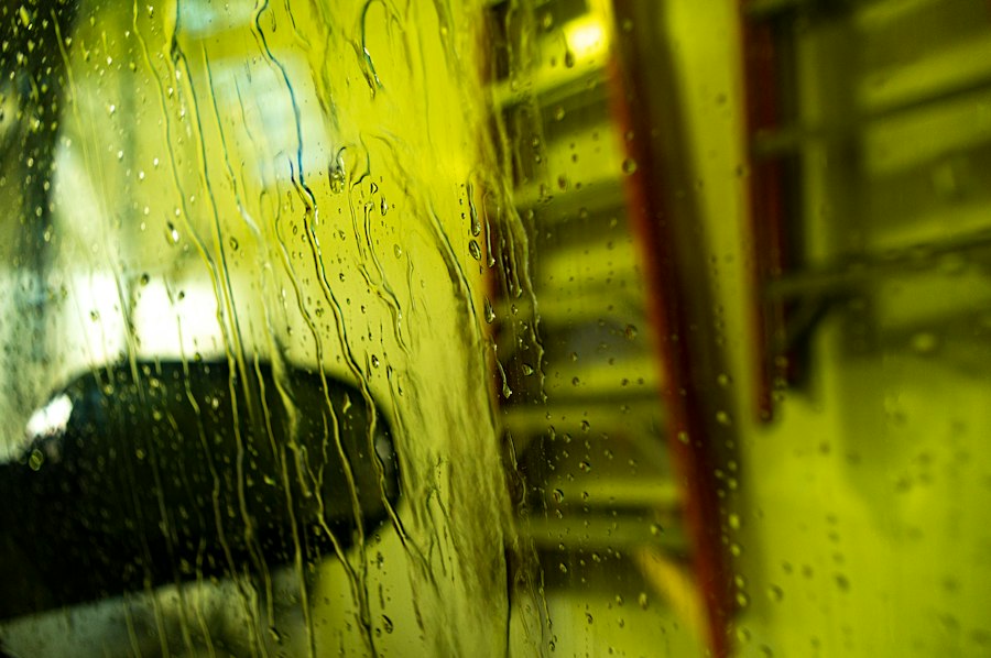 Photo auto glass claim coordination process