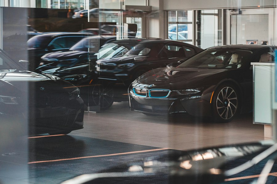 dealership auto glass program benefits